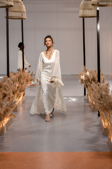 Art Modeling: Creativity as a Lucrative Side Hustle